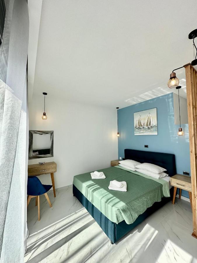 Royal Luxury Studios Archangelos  Eksteriør billede