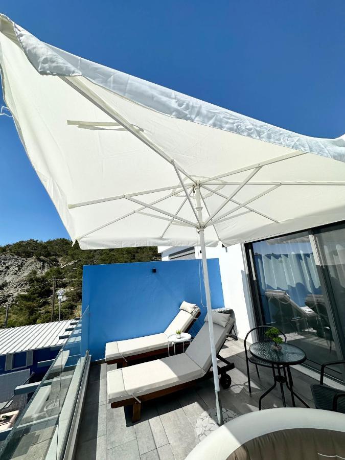 Royal Luxury Studios Archangelos  Eksteriør billede